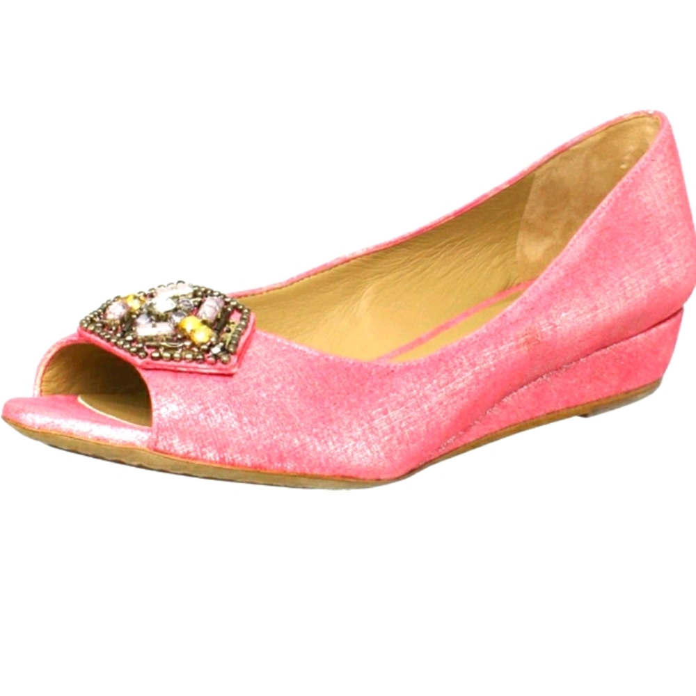 Donald J. Pliner Sonet Pink Brooch Wedeges 9